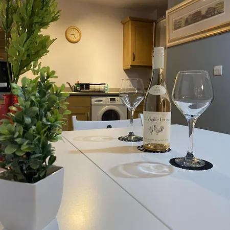 Anchor Walk Location Long By Max Wilde Apartment Bristol